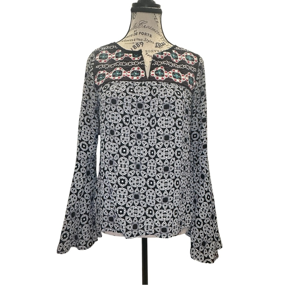 Takara Boho Embroidered Top Bell Sleeves - Picture 2 of 10